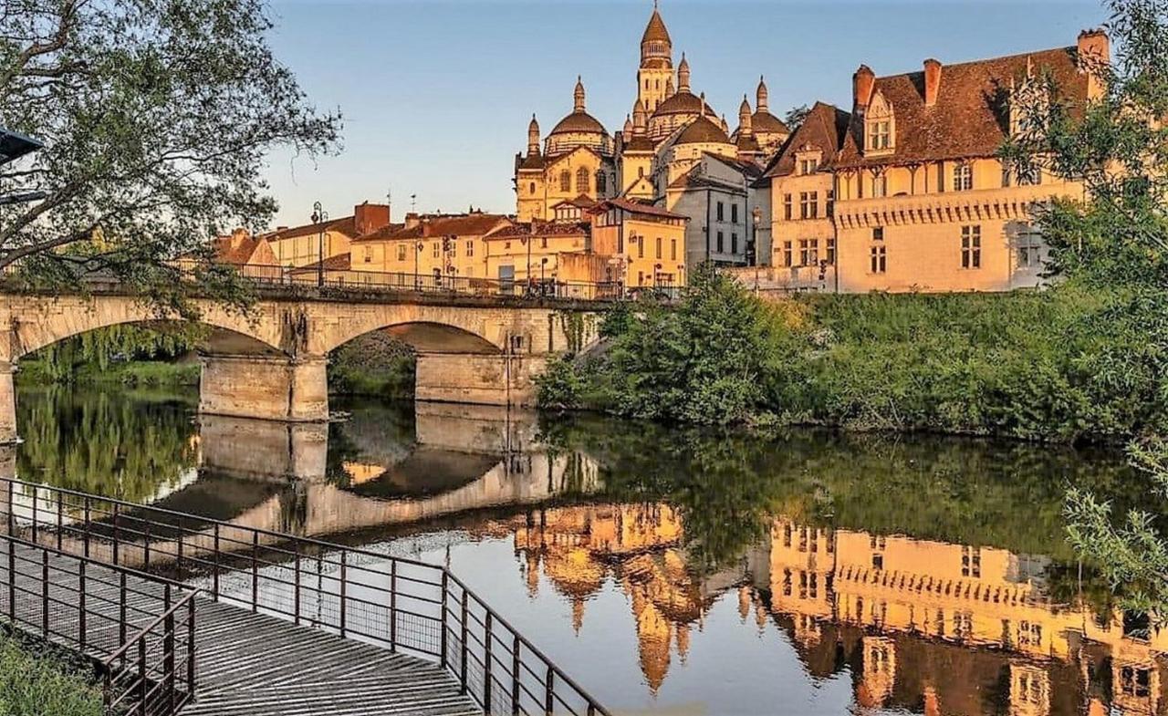 Appartement Perigueux Historique Luaran gambar